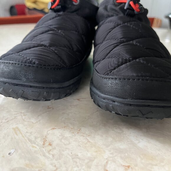 Chaco Sz 8 Wmns Black Ramble Puff Cinch Casual Quilted Shoe - Picture 7 of 11